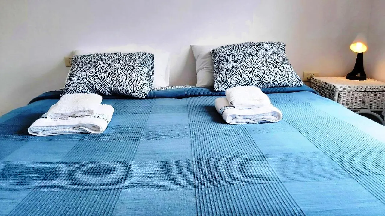Apartment Vincent, Cozy And Sunny Over The Rooftops Puerto del Carmen  Espagne
